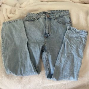 light wash mom jeans from zara!